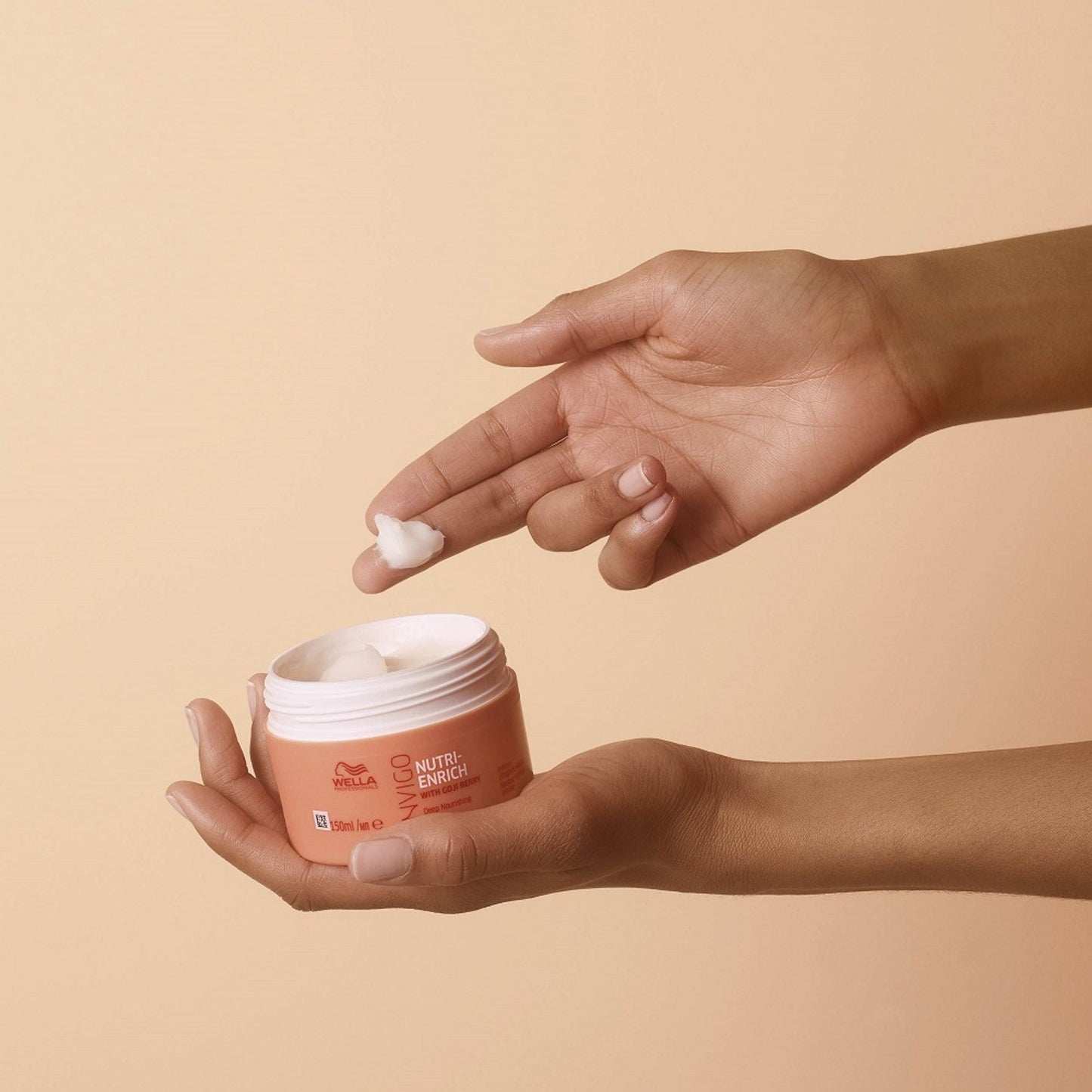 Wella Professionals Invigo Nutri Enrich Hair Mask For Dry, Frizzy & Damaged Hair with Goji Berry