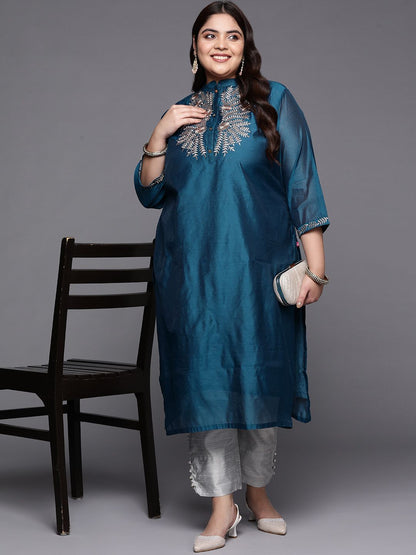 Indyancart VA Women's Plus Size Floral Yoke Design Kurta with Trousers
