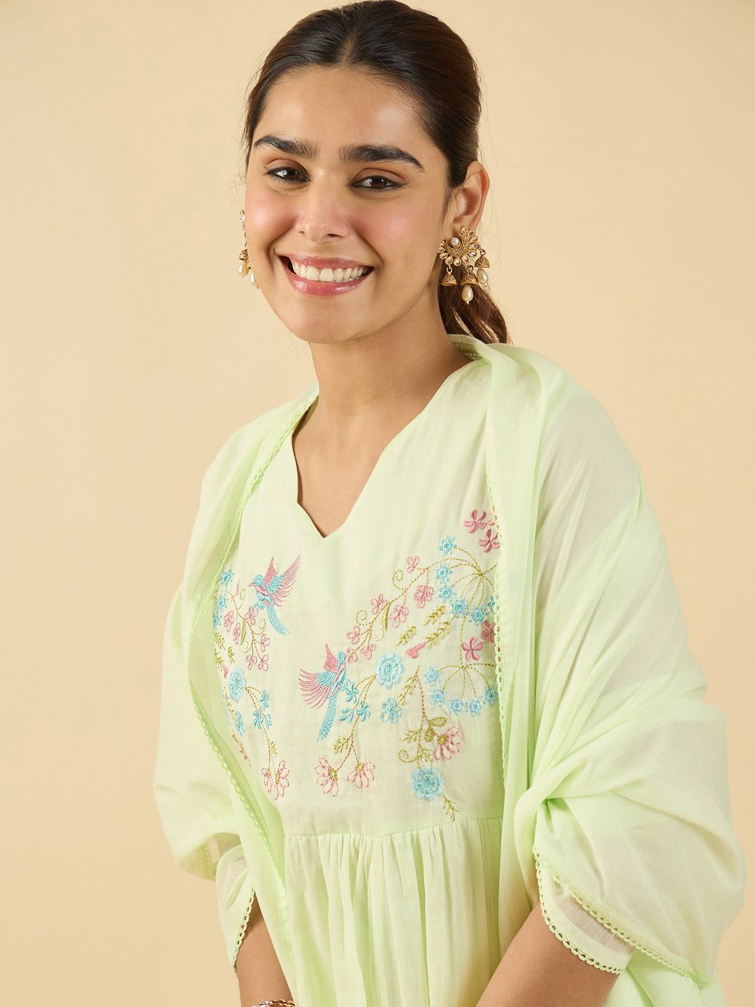 Indyancart IE Floral Embroidered V Neck A Line Pure Cotton Kurta With Trousers & Dupatta