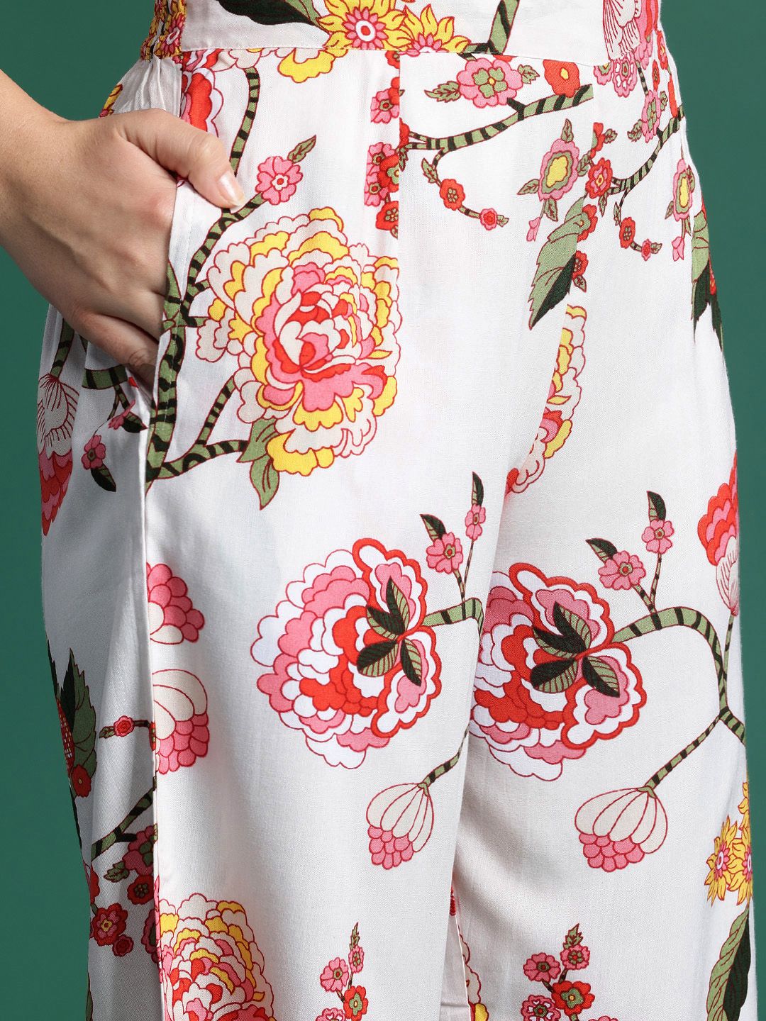 Dhiyona IE Floral Printed Kurta with Palazzos