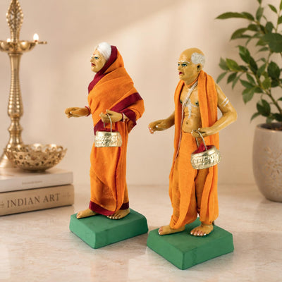 Niharika Collections Krishnanagar Handmade Clay Human Figure Gift & Decor (Mahatma Gandhi)