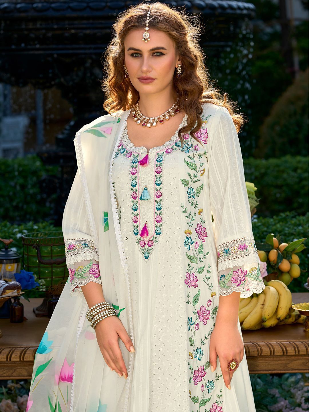 Women Embroidered Regular Thread Work Pure Cotton Kurta with Trousers & Dupatta