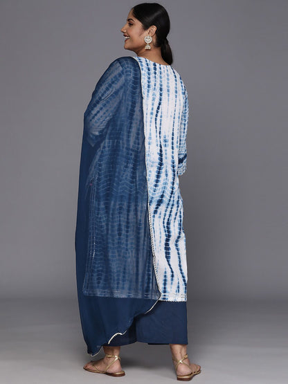 Indyancart VA Women'sPlus Size Dyed Regular Pure Cotton Kurta with Palazzos & Dupatta