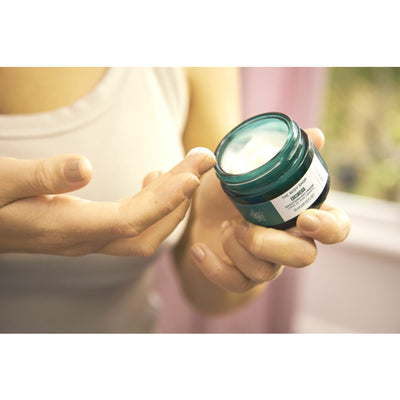 The Body Shop Edelweiss Intense Smoothing Day Cream