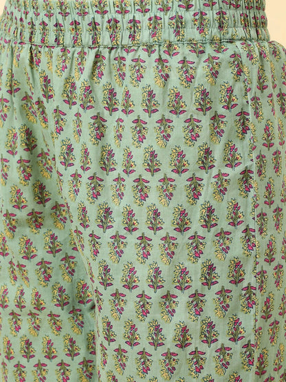 Indyancart VA Women'sFloral Printed A-Line Pleated Pure Cotton Kurta with Trousers & Dupatta