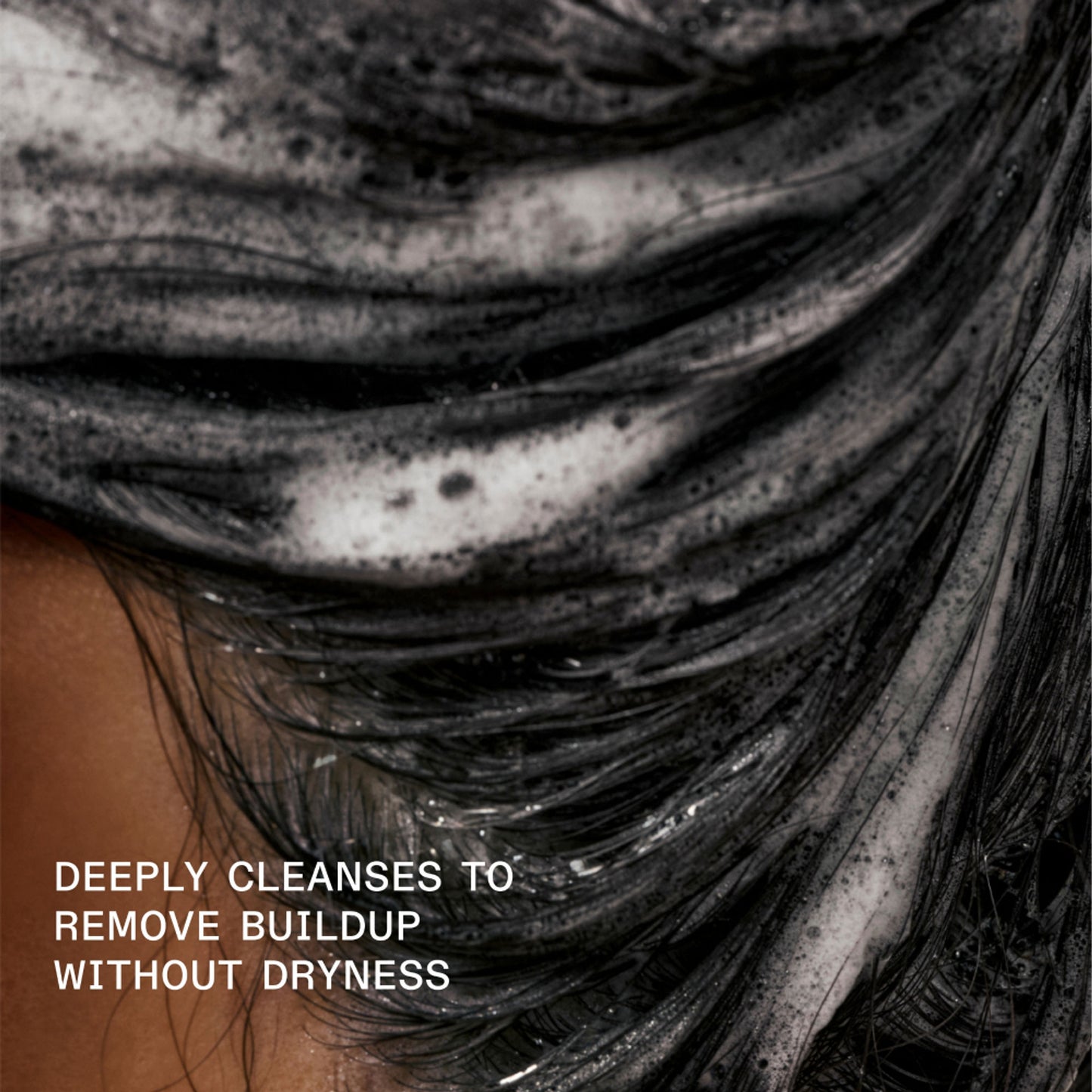 Olaplex No. 4C Bond Maintenance Deep Clean Clarifying Shampoo