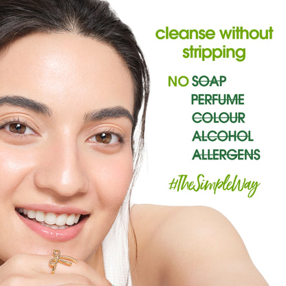 Simple Refreshing Facial Wash, 100% Soap-Free | Perfect for Sensitive Skin