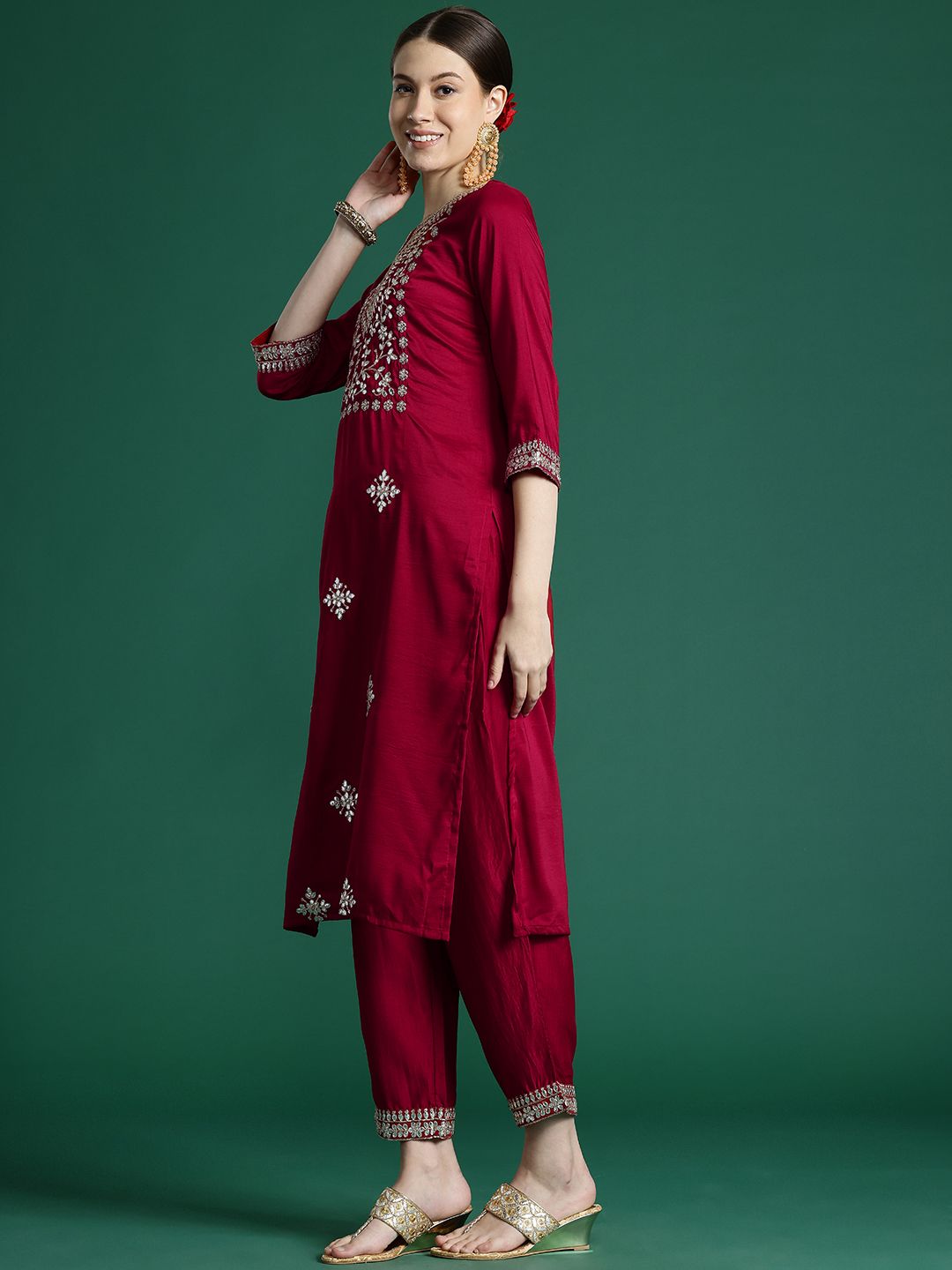 Dhiyona IE Women Ethnic Motifs Embroidered Regular Sequinned Kurta with Trousers & With Dupatta