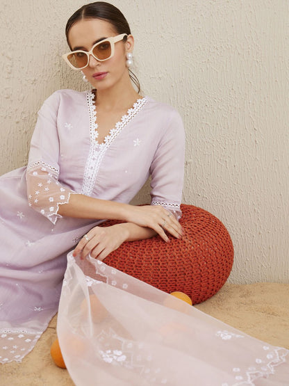 Indyancart IE Floral Embroidered V-Neck Thread Work Kurta with Trousers & With Dupatta
