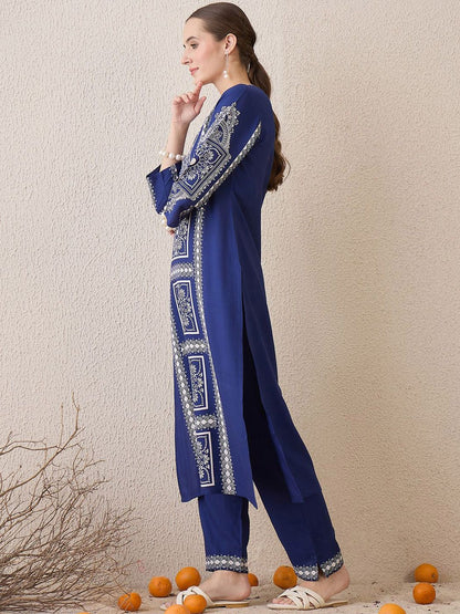 Indyancart IE Floral Printed Round Neck Straight Kurta With Trouser