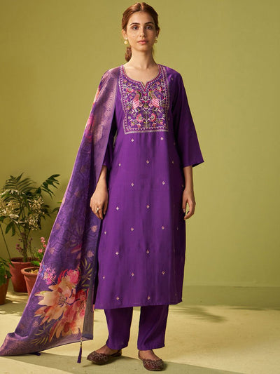 Dhiyona IE Women Floral Embroidered Kurta with Trousers & Dupatta