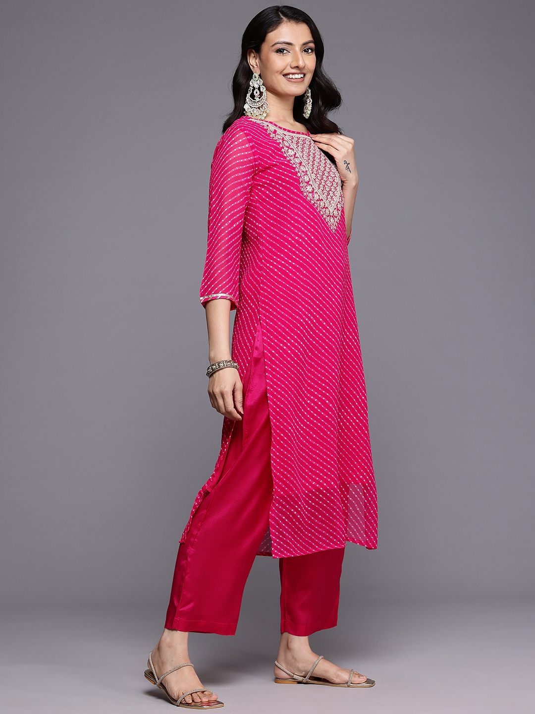 Dhiyona VA Women'sBandhani Printed Sequinned Kurta With Trousers & Dupatta