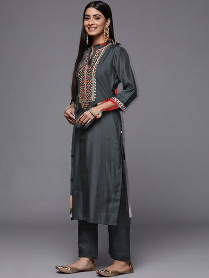 Dhiyona VA Women'sEthnic Motifs Embroidered Sequinned Kurta with Trousers & Dupatta