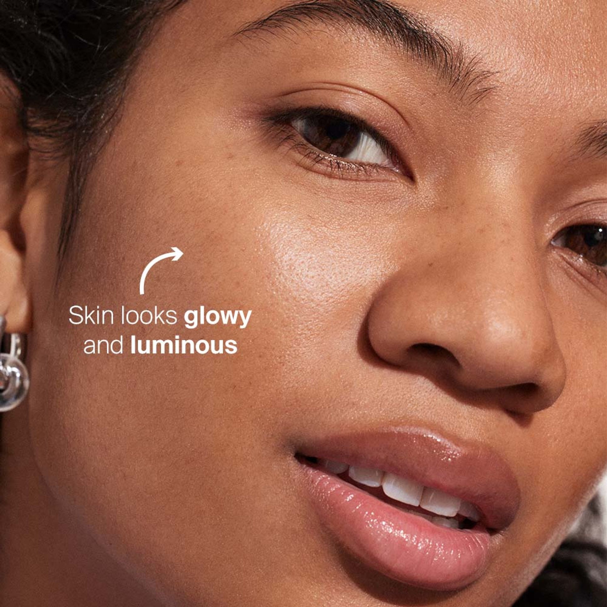 Supergoop Glowscreen SPF 40 PA+++ - Golden Hour