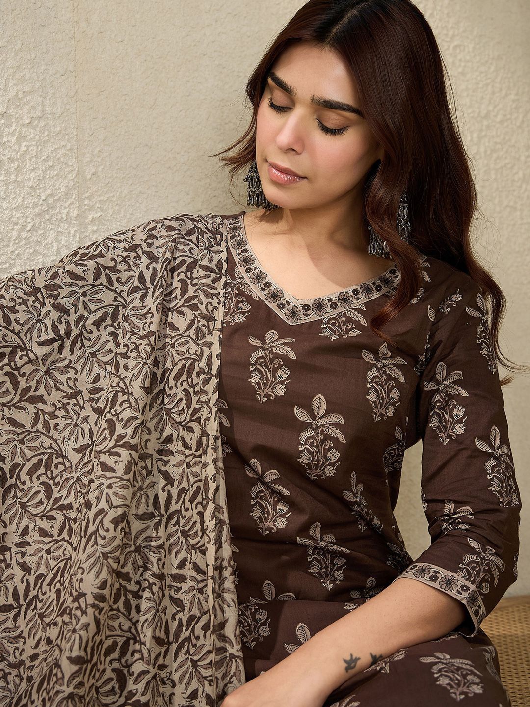 Indyancart IE Floral Printed V Neck Pure Cotton Kurta With Salwar & With Dupatta
