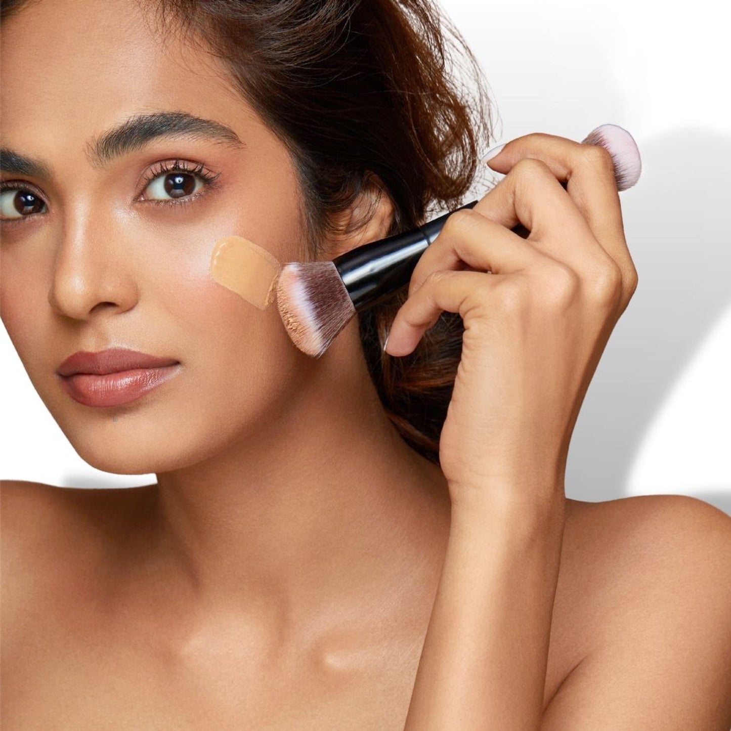 Ruby's Organics Skin Tint Mattifying Foundation - 2 Medium