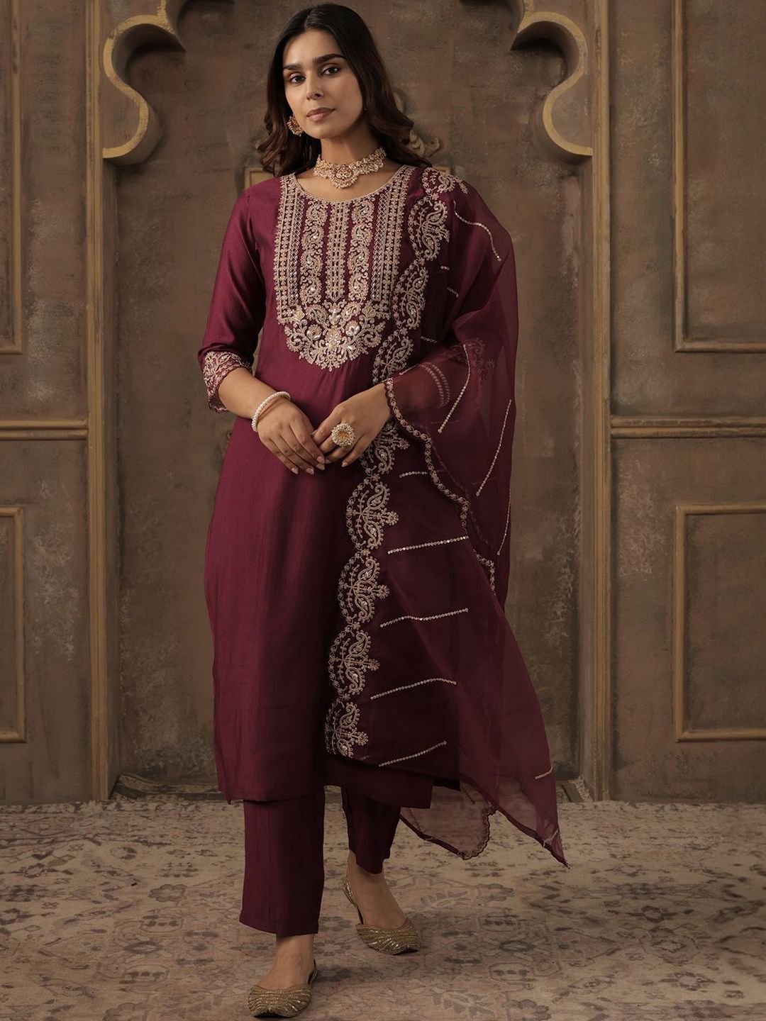 Women Ethnic Motifs Embroidered Kurta with Trousers & Dupatta