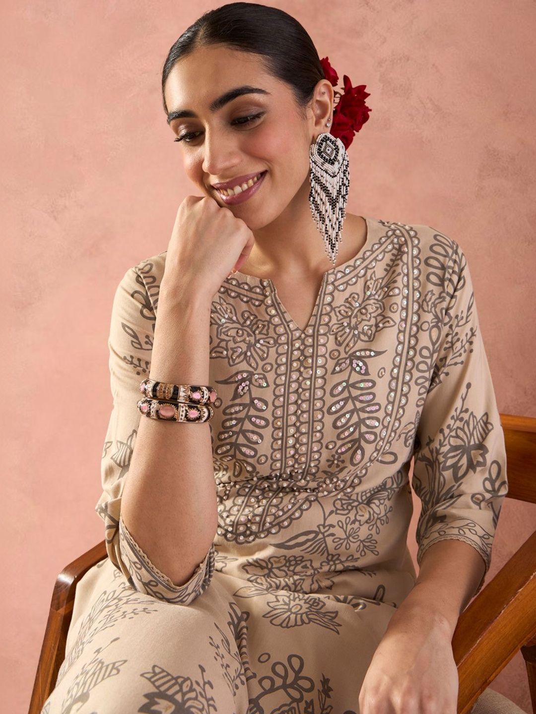 Women Ethnic Motifs Printed Regular Sequinned Kurta with Trousers