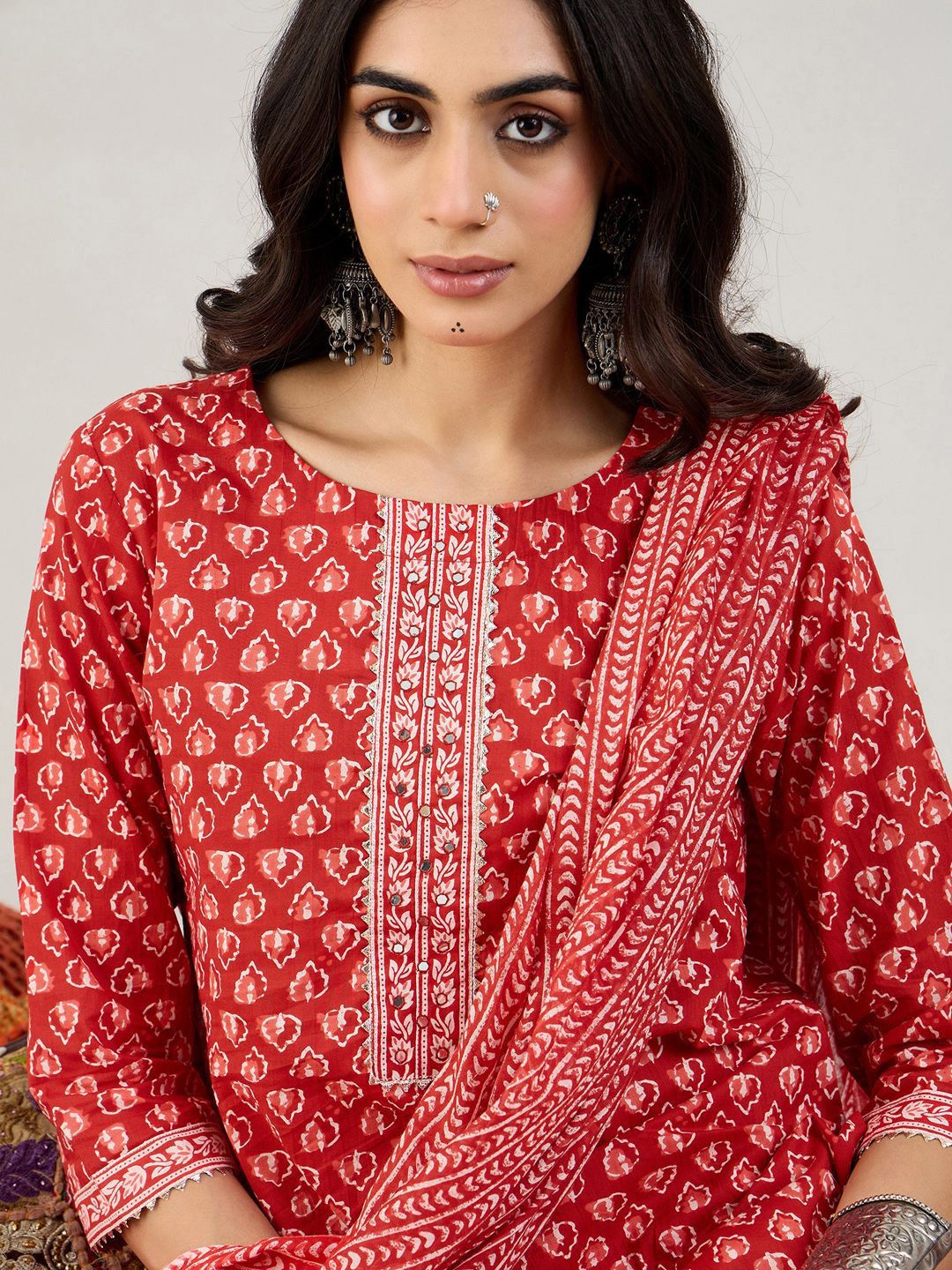 Indyancart IE Ethnic Motifs Printed Pure Cotton Straight Kurta With Trousers & Dupatta
