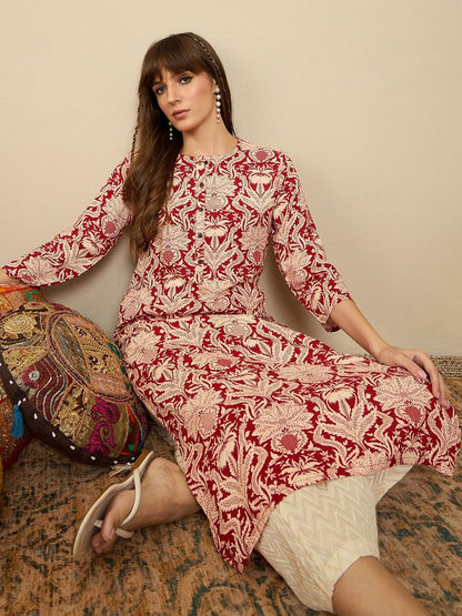 Indyancart IE Floral Printed Round Neck Straight Kurta