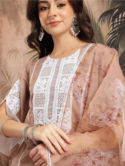 Indyancart SN Women's Yoke Design Regular Thread Work Kurta with Patiala & With Dupatta
