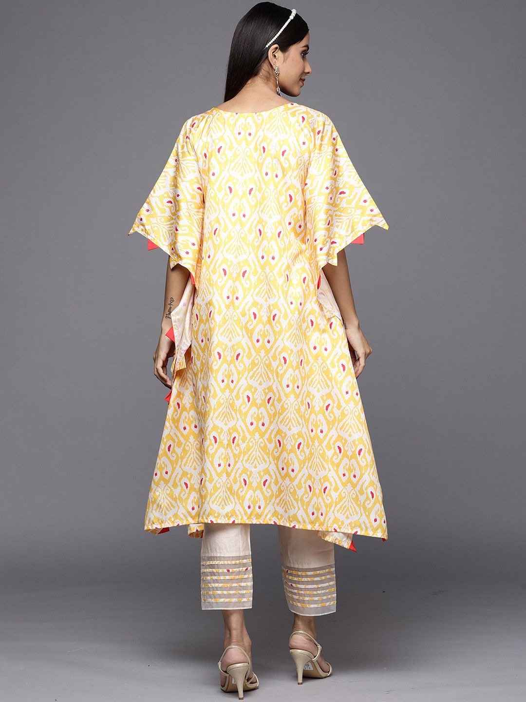 Dhiyona IE Paisley Printed Keyhole Neck Ikat Kaftan Kurta With Trouser