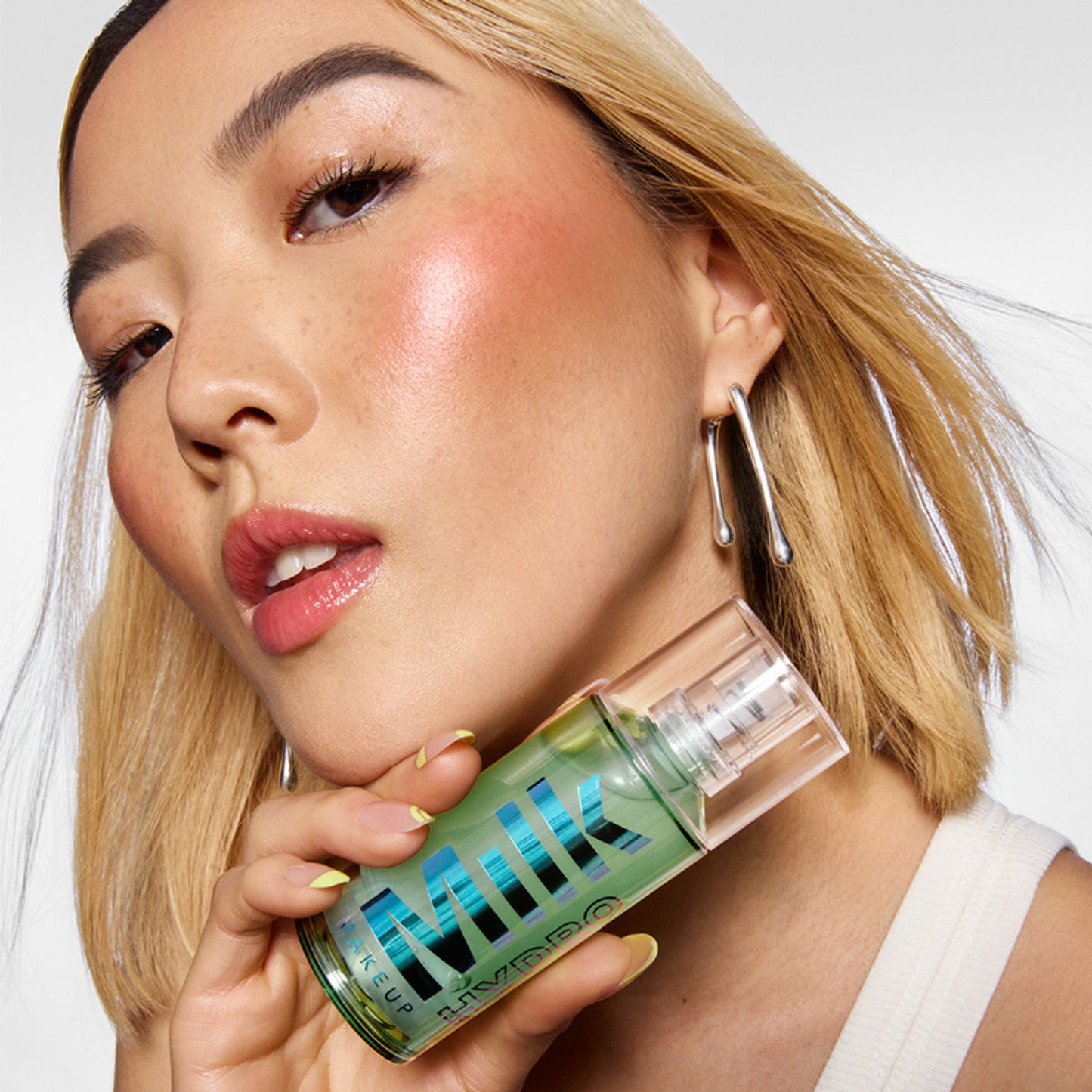 MILK MAKEUP Hydro Grip Primer