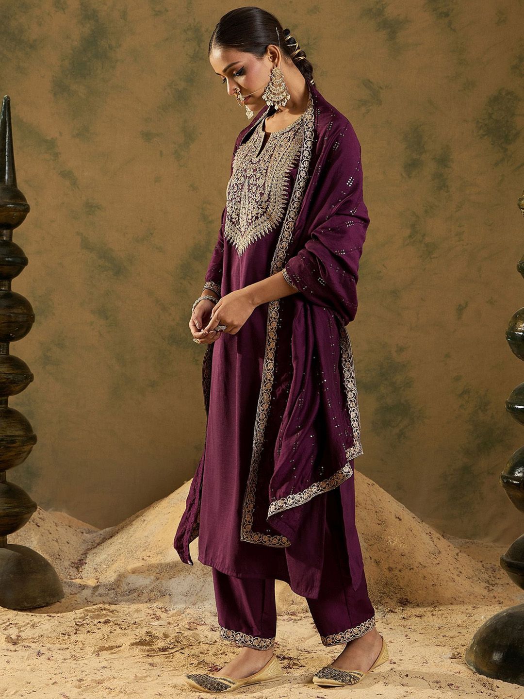 Indyancart IE Women Paisley Embroidered Regular Kurta with Trousers & With Dupatta