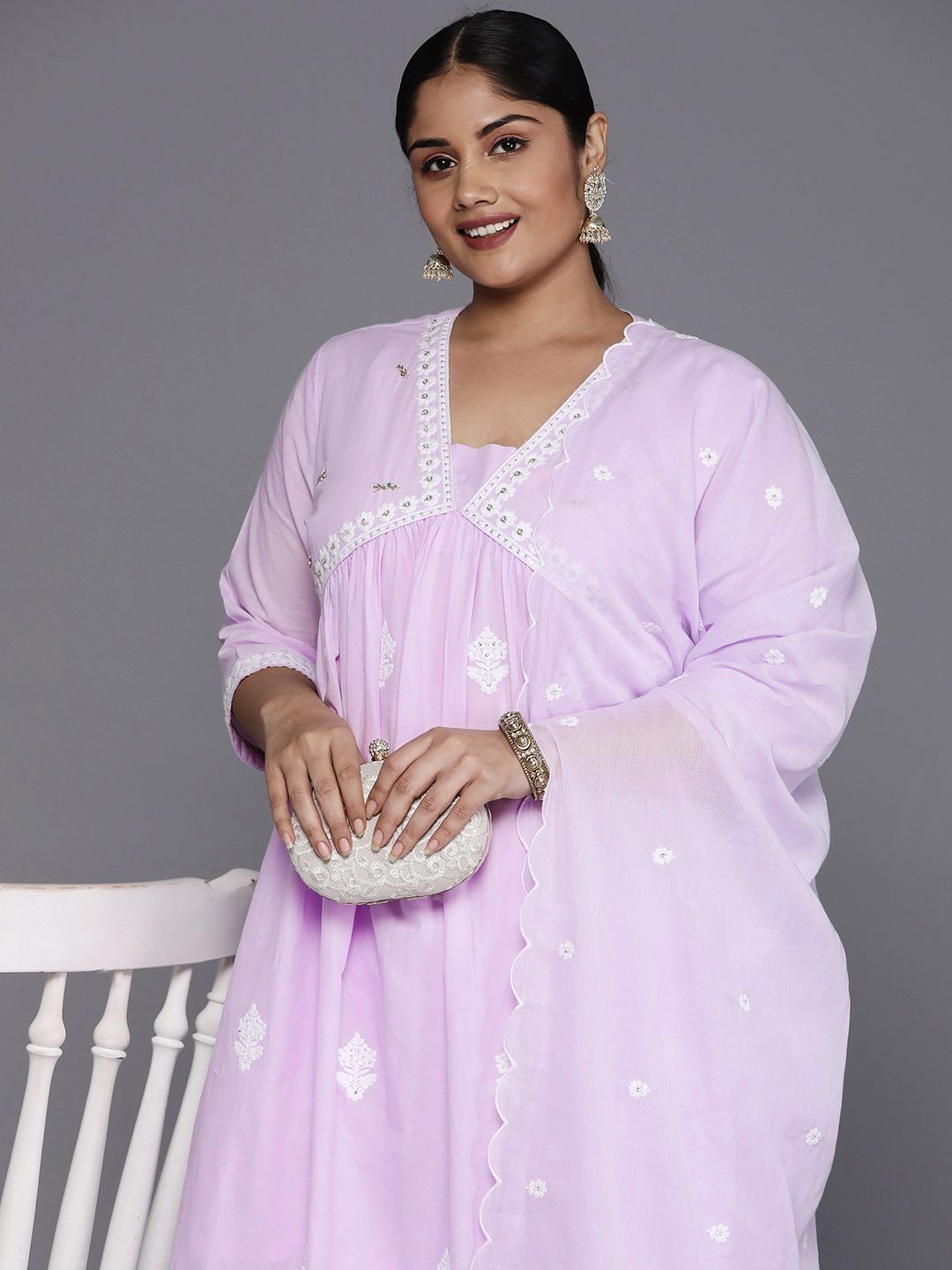 Indyancart VA Women'sPlus Size Floral Embroidered Empire Thread Work Pure Cotton Kurta Set