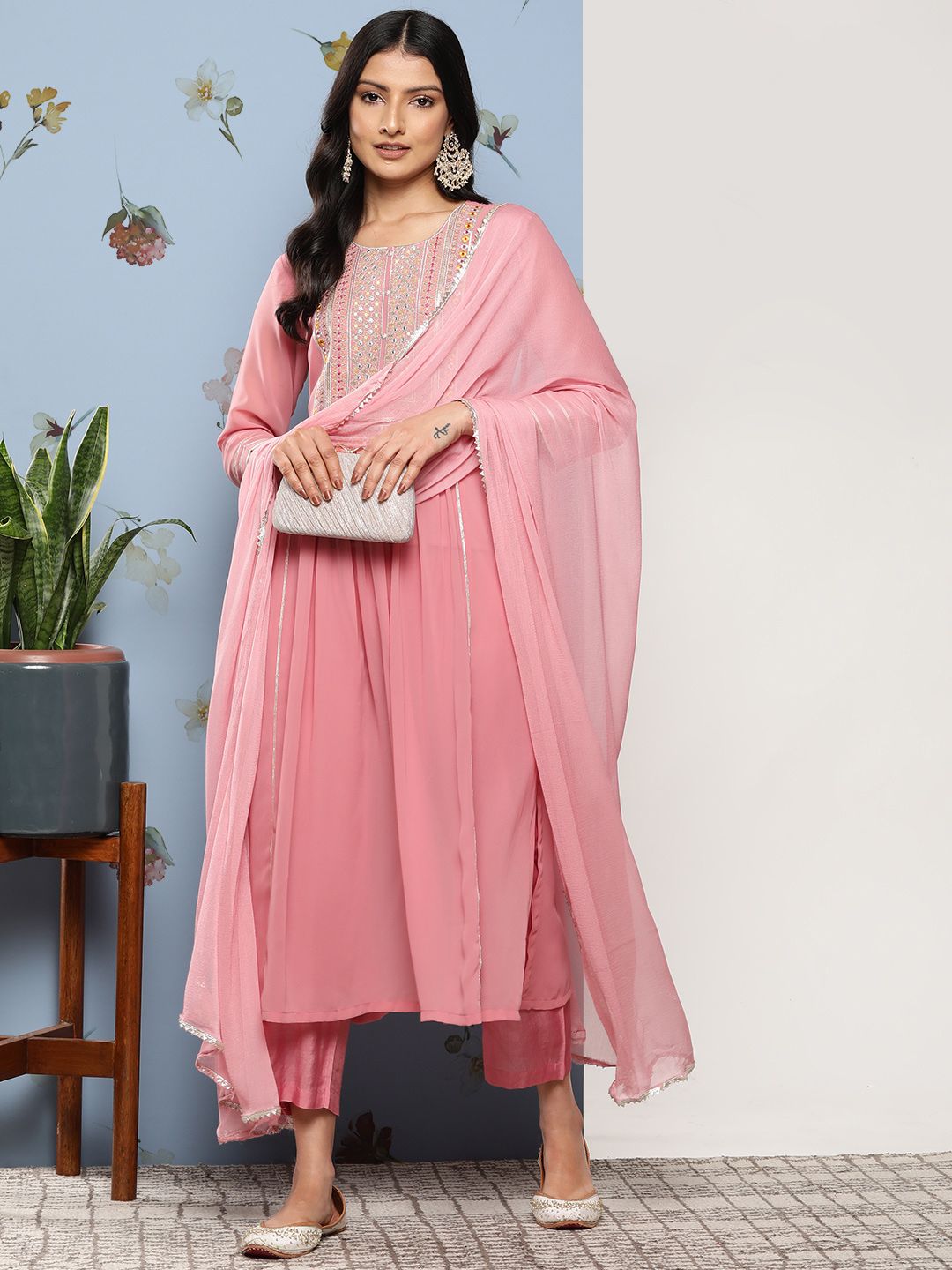 Indyancart VA Women's Ethnic Motifs Embroidered Sequinned Silk Georgette Kurta Set