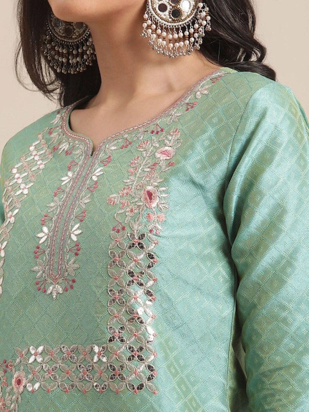 Indyancart VA Women's Ethnic Motifs Thread Work Kurta with Trousers & With Dupatta