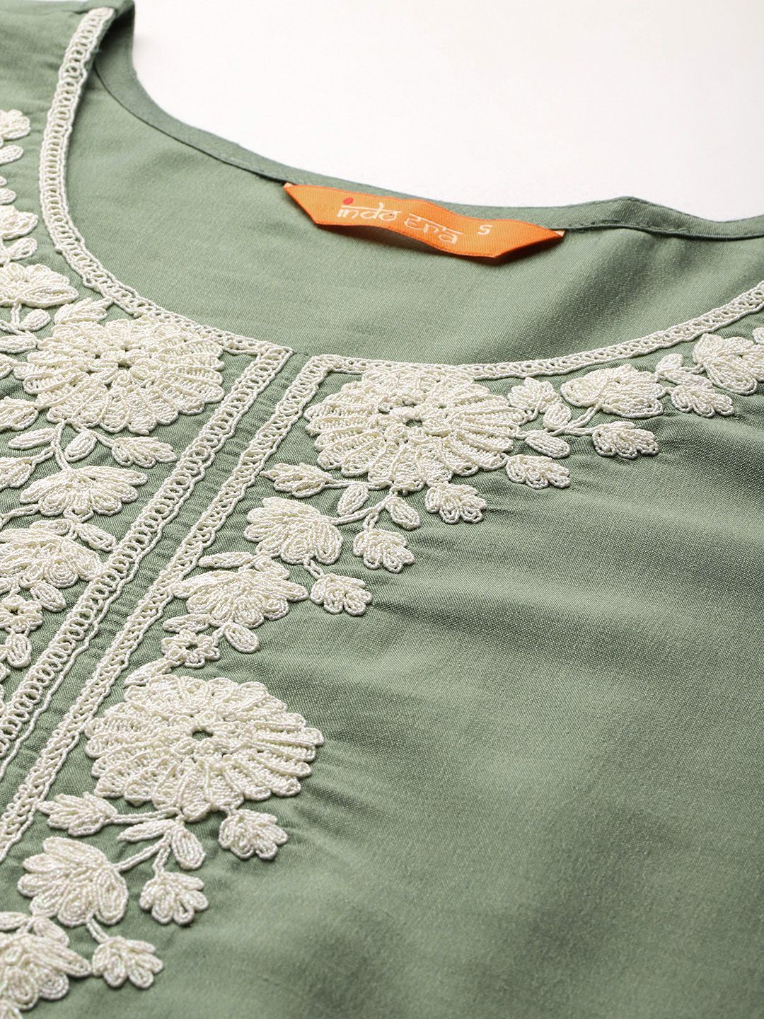 Indyancart IE Floral Embroidered Thread Work Kurta With Trousers & Dupatta