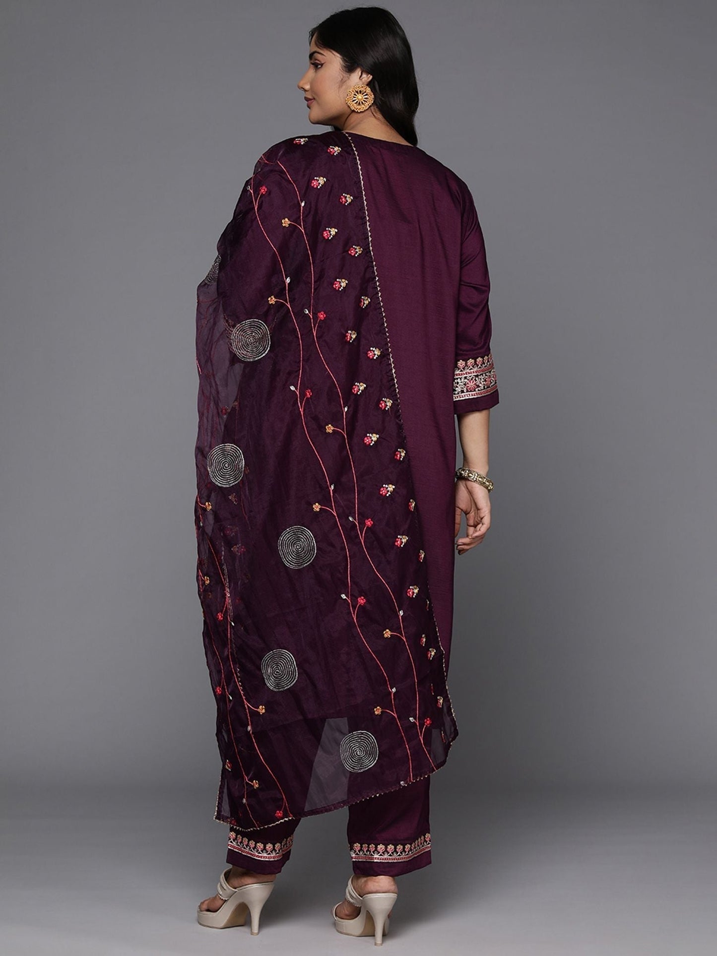 Indyancart IE Plus Size Floral Embroidered Embellished Straight Kurta with Trouser And Dupatta