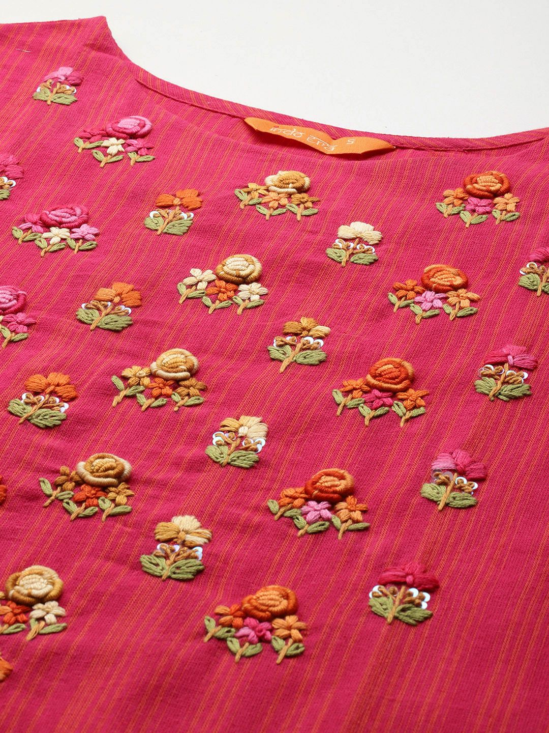 Dhiyona IE Floral Embroidered Thread Work Pure Cotton Kurta with Trousers