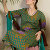 Dhiyona IE Women Floral Printed Regular Beads and Stones Kurta with Trousers & With Dupatta