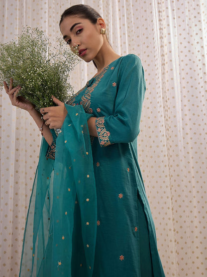 Indyancart IE Green Floral Embroidered Thread Work Kurta with Trousers & Dupatta