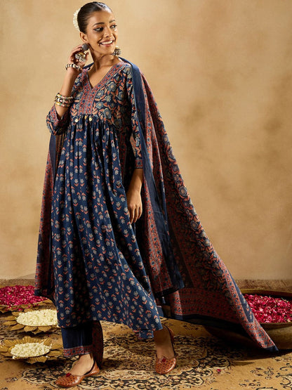 Indyancart IE Blue Floral Printed Empire V-Neck Flared Pure Cotton Straight Kurta Set