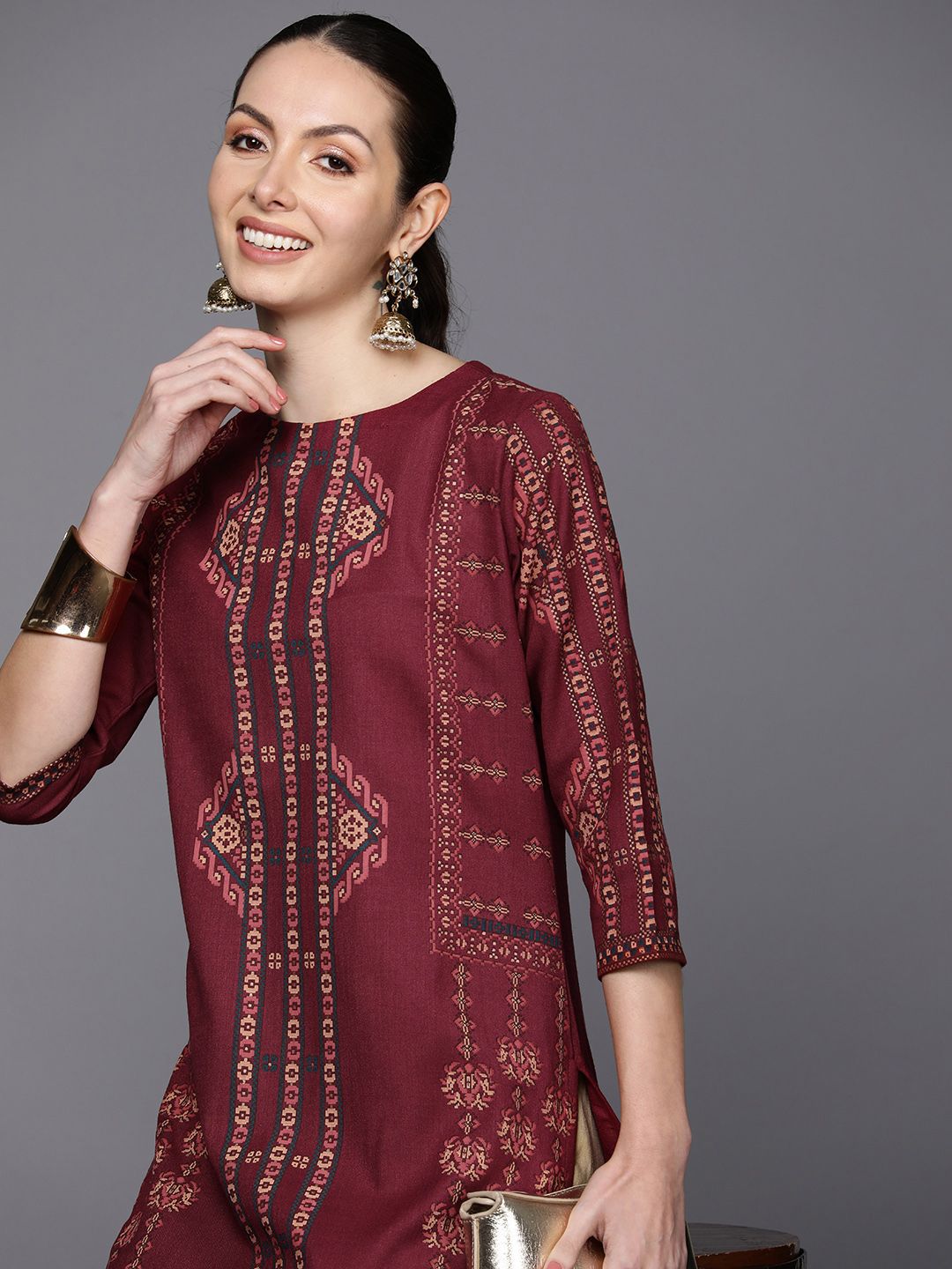 Indyancart IE Ethnic Motifs Foil Printed Straight Kurta