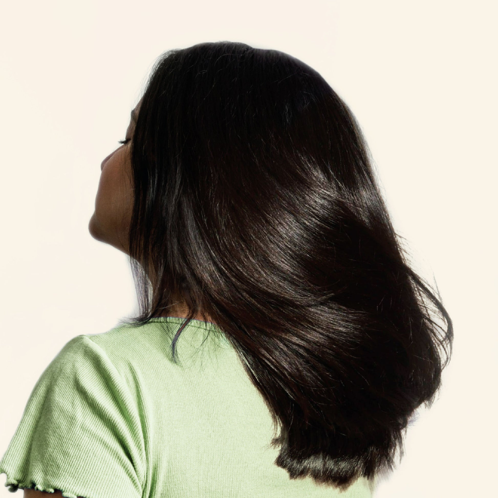 Nat Habit Olive Almond Vitamin E Light Hair Oil With Amla, Bhringraj, Methi, Vetiver & Sesame