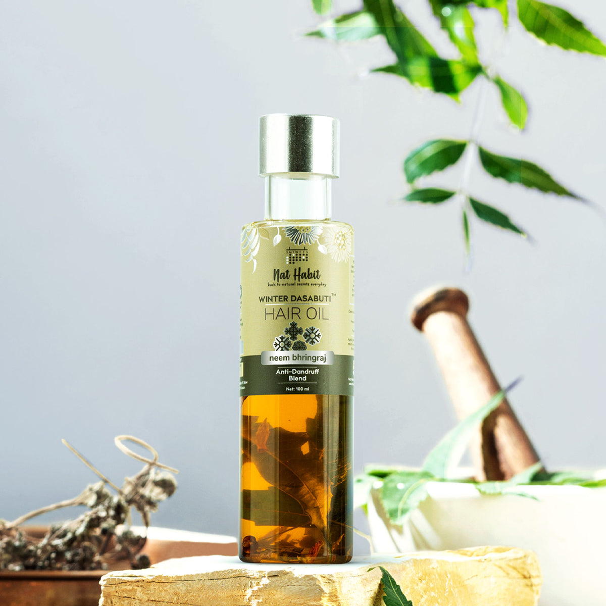 Nat Habit Neem Bhringraj Anti-Dandruff Winter Dasabuti Hair Oil