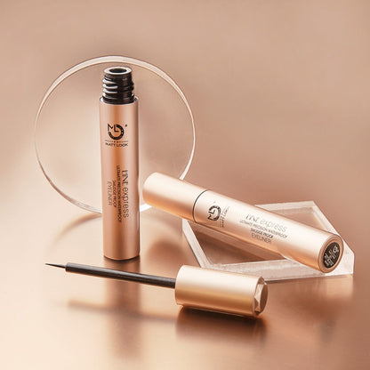Matt look Line Express Ultimate Precision Waterproof Smudge Proof Eyeliner - Black