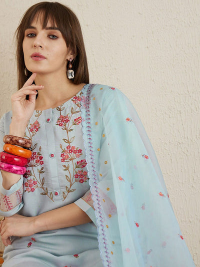 Indyancart IE Floral Embroidered Round Neck Thread Work Kurta with Trousers & With Dupatta