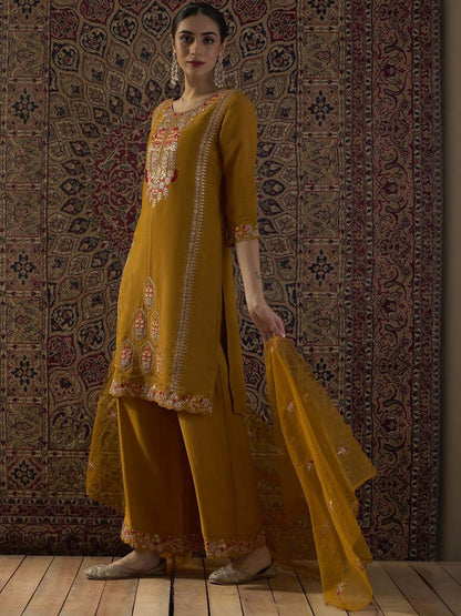 Floral Embroidered Thread Work Straight Kurta With Palazzo & Dupatta
