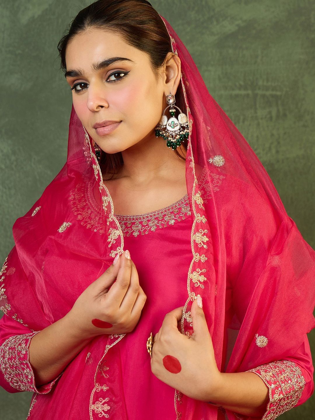 Indyancart IE Women Ethnic Motifs Embroidered Regular Thread Work Kurta with Palazzos & With Dupatta