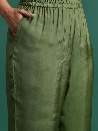 Indyancart IE Plus Size Ethnic Motifs Embroidered Panelled Gotta Patti Kurta Set