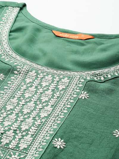 Indyancart IE Floral Embroidered Sequinned Kurta with Trousers & With Dupatta