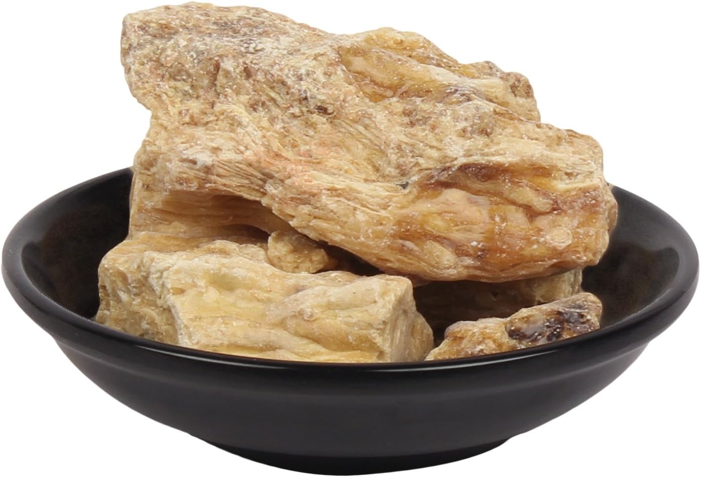 Yuvika Raal PILI Shorea Robusta resin, Dammar resin for Ayurvedic use, displayed in a clear container with natural resin pieces.