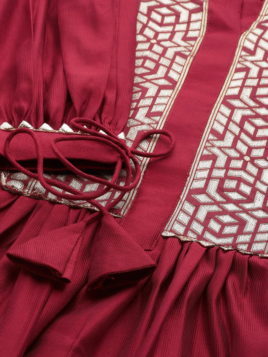 Indyancart IE Women Maroon Yoke Design Kurta with Trousers