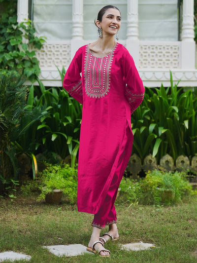 Indyancart IE Women Ethnic Motifs Embroidered Regular Sequinned Kurta with Trousers