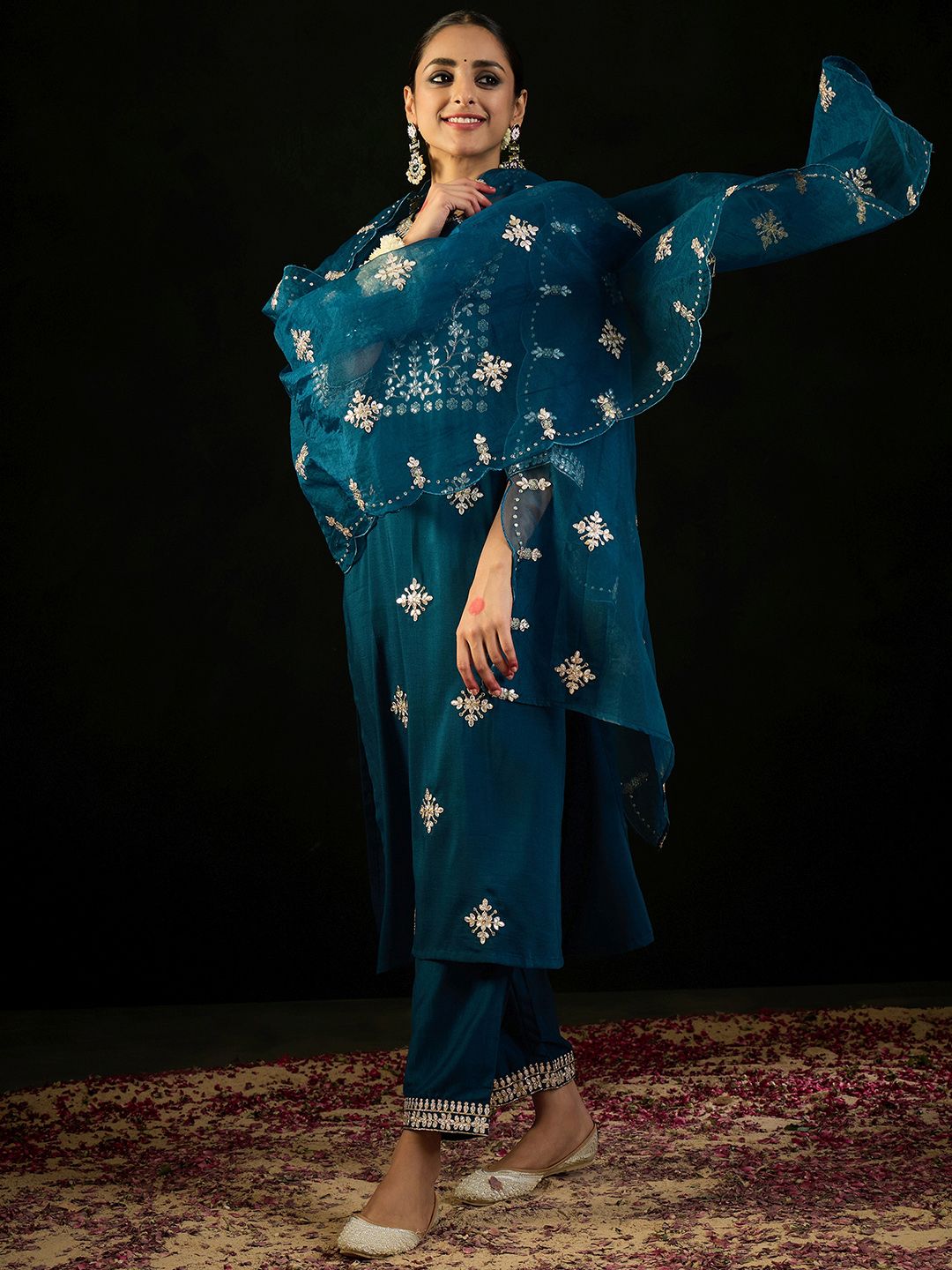 Indyancart IE Ethnic Motifs Embroidered Gotta Patti Straight Kurta With Trousers & Dupatta